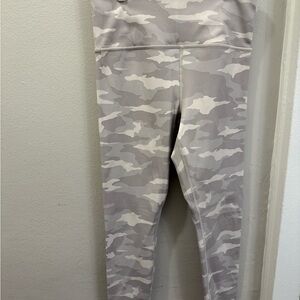 Athleta Womens Elation Camo Leggings - Tan/Beige